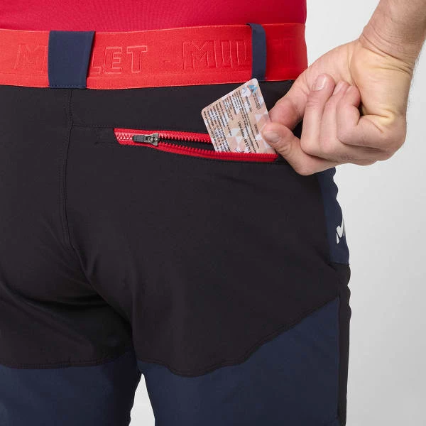 Shorts Randonnée MILLET ONEGA STRETCH SHORT II M SAPHIR/BLACK 22 Bleu / Rouge / Noir 4 Shorts Randonnée MILLET ONEGA STRETCH SHORT II M SAPHIR/BLACK 22 Bleu / Rouge / Noir – Image 4