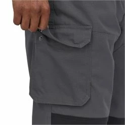 Pantalons Randonnée PATAGONIA M'S CLIFFSIDE RUGGED TRAIL PT - REG FORGE GREY 23 Noir / Gris 11 Pantalons Randonnée PATAGONIA M'S CLIFFSIDE RUGGED TRAIL PT - REG FORGE GREY 23 Noir / Gris -Vêtements de randonnée Homme Soldes 9 105053 m s cliffside rugged trail pt reg forge grey 21200 fge 06