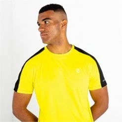 T-shirts Polos Randonnée DARE 2B DISCERNIBLE TEE M NEONSPNG/BLK 22 Jaune / Noir 5 T-shirts Polos Randonnée DARE 2B DISCERNIBLE TEE M NEONSPNG/BLK 22 Jaune / Noir -Vêtements de randonnée Homme Soldes 9 105765 discernible tee m neonspng blk dmt559 x9m 03