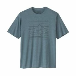 T-shirts Polos Randonnée PATAGONIA M'S CAP COOL DAILY GRAPHIC SHIRT UP HIGH ENDURANCE: LIGHT PLUME GREY X-DYE 23 Gris / Noir