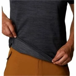 T-shirts Polos Randonnée COLUMBIA ALPINE CHILL ZERO SHORT SLEEVE M BLACK HEATHER 22 Gris / Noir 8 T-shirts Polos Randonnée COLUMBIA ALPINE CHILL ZERO SHORT SLEEVE M BLACK HEATHER 22 Gris / Noir -Vêtements de randonnée Homme Soldes 9 106345 alpine chill zero short sleeve m black heather 1990545010 04