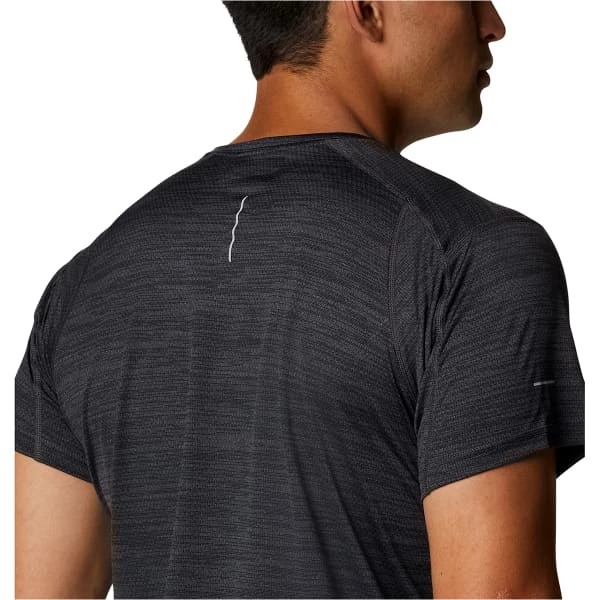 T-shirts Polos Randonnée COLUMBIA ALPINE CHILL ZERO SHORT SLEEVE M BLACK HEATHER 22 Gris / Noir 5 T-shirts Polos Randonnée COLUMBIA ALPINE CHILL ZERO SHORT SLEEVE M BLACK HEATHER 22 Gris / Noir – Image 5