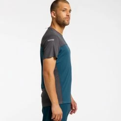 HAGLÖFS T-shirts Polos Randonnée HAGLOFS L.I.M STRIVE TEE MEN DARK OCEAN/MAGNETITE 23 Bleu / Gris -Vêtements de randonnée Homme Soldes 9 108598 605224 4qn 04