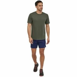 T-shirts Polos Randonnée PATAGONIA M'S CAP COOL TRAIL SHIRT INDUSTRIAL GREEN-22 Vert -Vêtements de randonnée Homme Soldes 9 109221 m s cap cool trail shirt industrial green 24496 indg 04