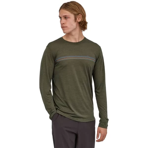 T-shirts Polos Randonnée PATAGONIA M'S L/S CAP COOL MERINO GRAPHIC SHIRT FITZ ROY FADER: BASIN GREEN 23 Vert 2 T-shirts Polos Randonnée PATAGONIA M'S L/S CAP COOL MERINO GRAPHIC SHIRT FITZ ROY FADER: BASIN GREEN 23 Vert – Image 2