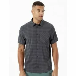 Chemises Randonnée RAB MELLO SS SHIRT EBONY 22 Gris -Vêtements de randonnée Homme Soldes 9 111584 mello ss shirt ebony qbs 01 eb 03