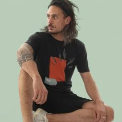 T-shirts Polos Randonnée SNAP M HOLDS T-SHIRT BLACK 21 Noir -Vêtements de randonnée Homme Soldes 9 87617 mt0017 002 03