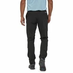 Pantalons Randonnée PATAGONIA M'S POINT PEAK TRAIL PANTS REG BLACK 23 Noir 8 Pantalons Randonnée PATAGONIA M'S POINT PEAK TRAIL PANTS REG BLACK 23 Noir -Vêtements de randonnée Homme Soldes 9 88126 21150 blk 03