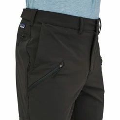 Pantalons Randonnée PATAGONIA M'S POINT PEAK TRAIL PANTS REG BLACK 23 Noir 10 Pantalons Randonnée PATAGONIA M'S POINT PEAK TRAIL PANTS REG BLACK 23 Noir -Vêtements de randonnée Homme Soldes 9 88126 21150 blk 05