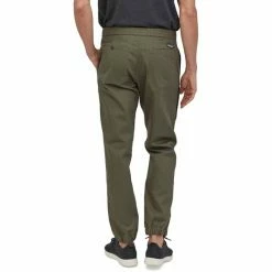 Pantalons Randonnée PATAGONIA M'S TWILL TRAVELER PANTS INDUSTRIAL GREEN 23 Vert -Vêtements de randonnée Homme Soldes 9 92816 m s twill traveler pants industrial green 56775 indg 03